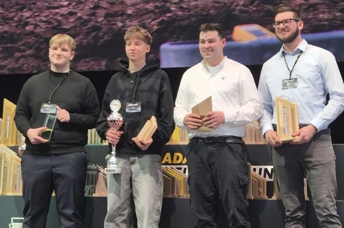 MCKT-Fahrer für Saisonleistung 2025 geehrt